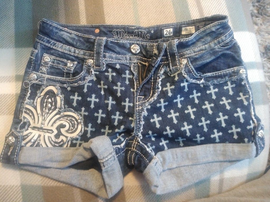 Women's Miss me's size 26