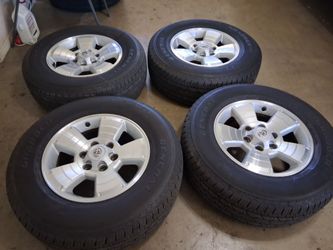 17"Rines y Llantas Toyota Tacoma 4Runner Tundra