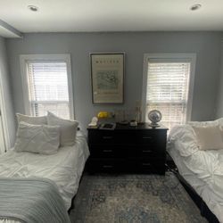 bedroom set 