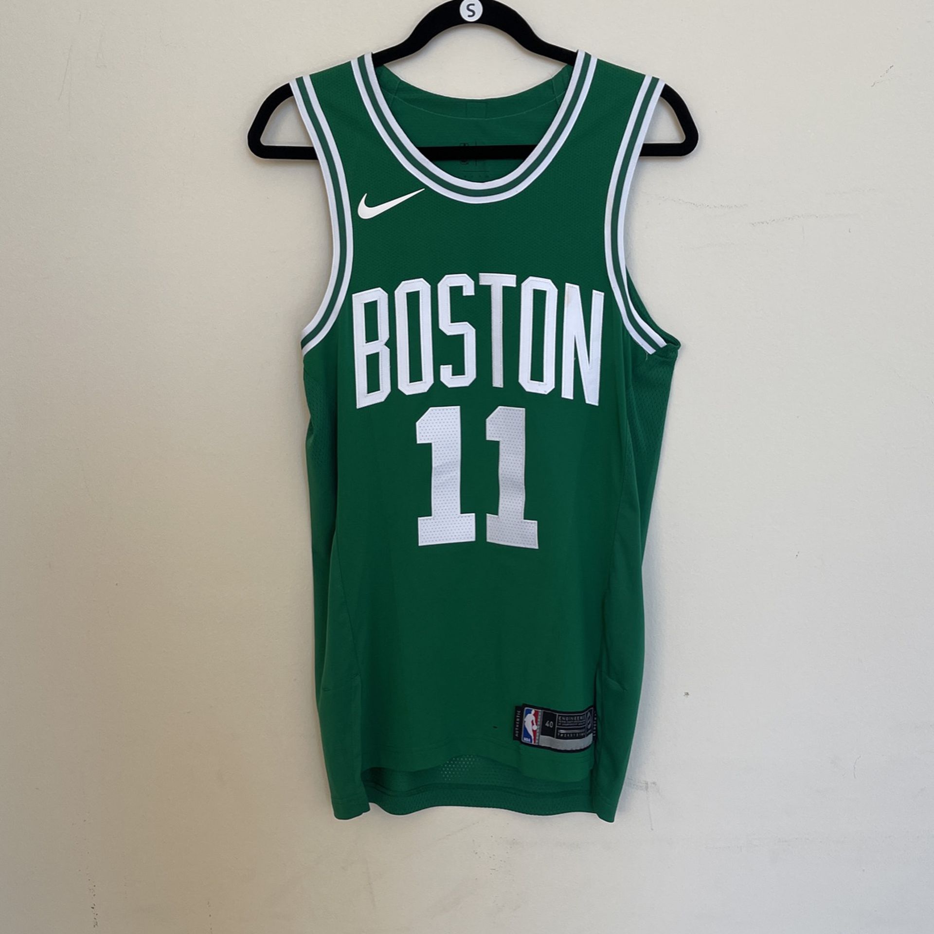 Nike Authentic Kyrie Irving Boston Celtics Jersey Size S