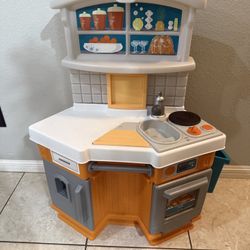Toddler Kitchen 