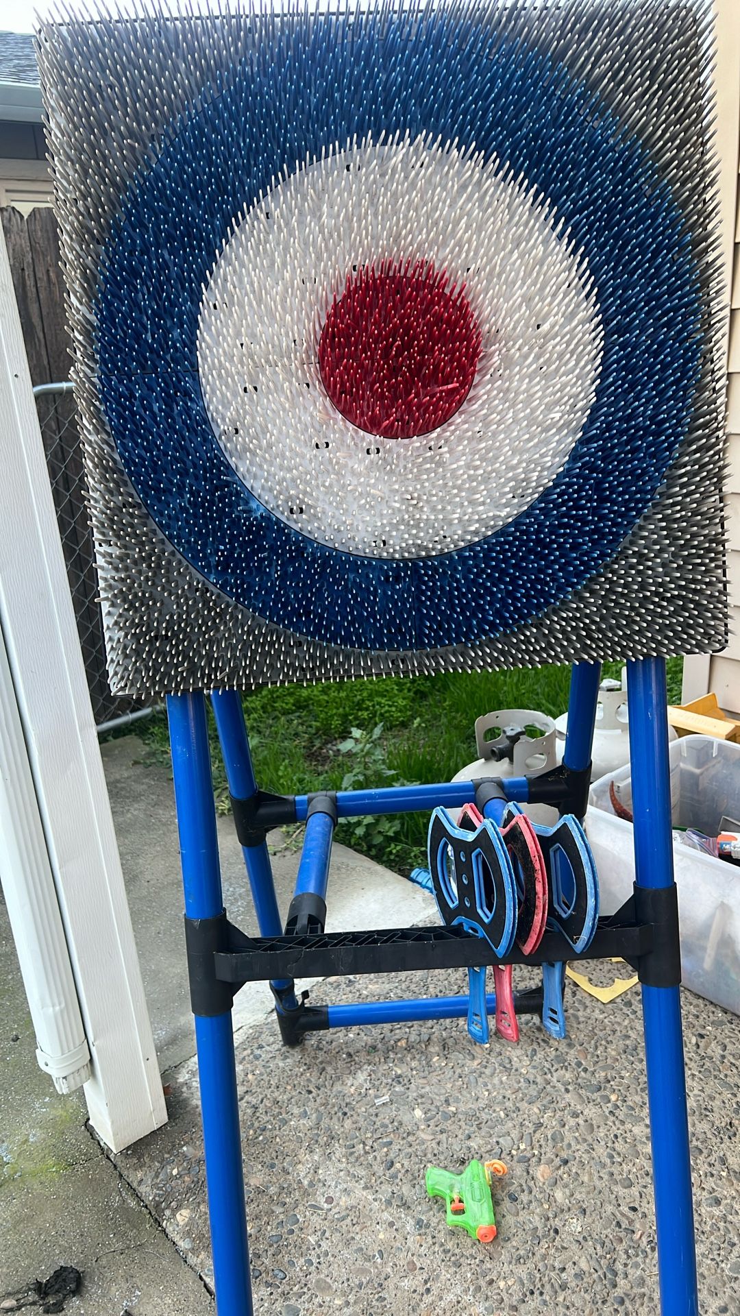 Axe Throwing Game/Stand