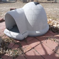 Indigo Petmate Medium Dog House