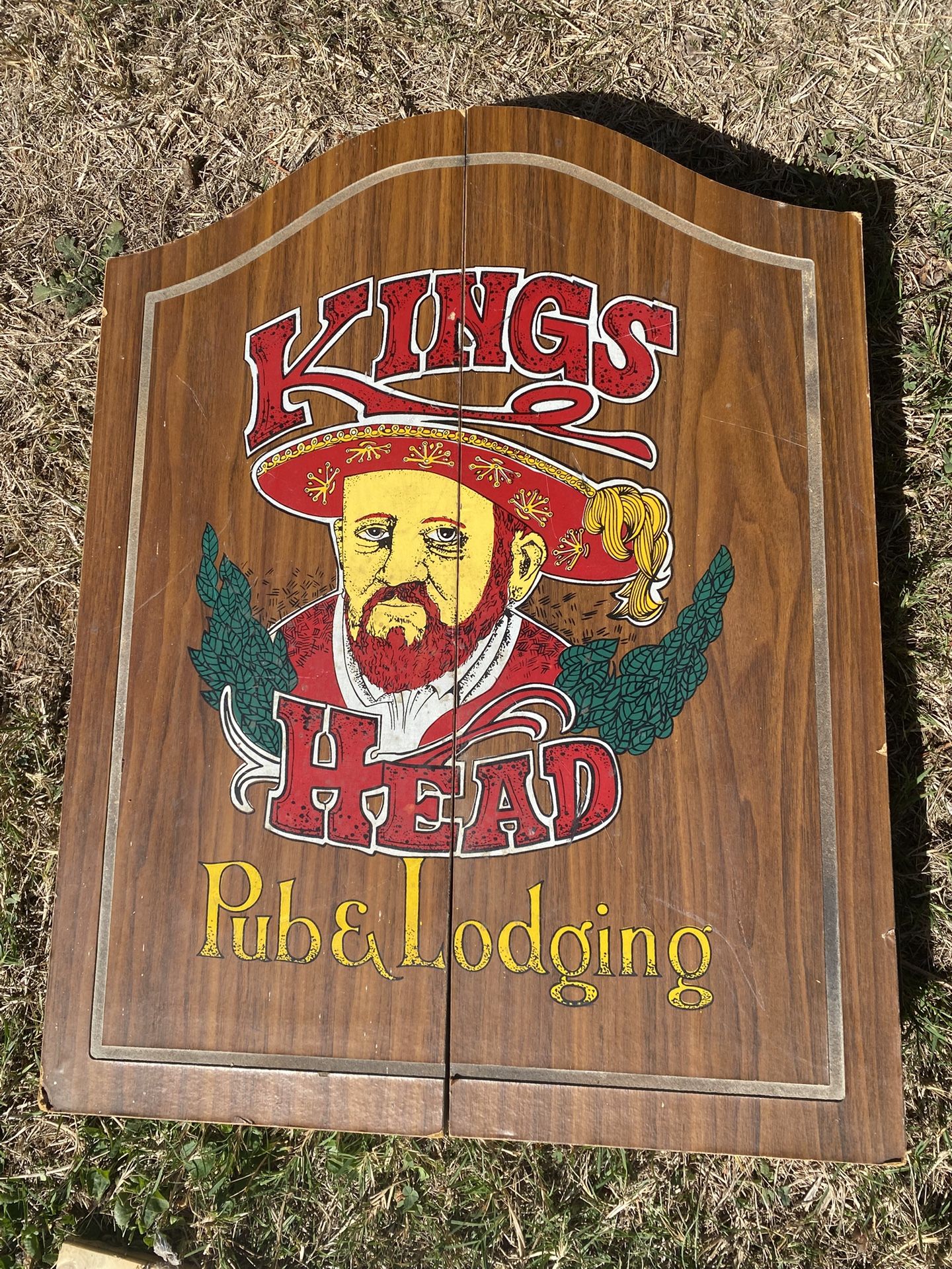 Wooden Case Dart Board And Accessories 