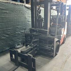 Forklift Toyota Con Unas Turret - Turret System 