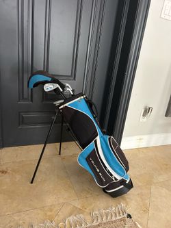Young Gun Junior Stand Golf Bag w/ Legs Shoulder Strap Blue/Black/White