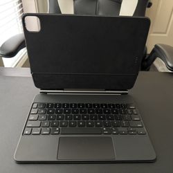 Apple Magic Keyboard For iPad 11 Pro (Black)
