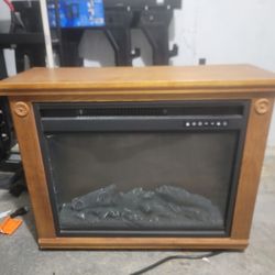 Lifesmart 23.6-in W Oak Free standing Infrared quartz Corner or flat wall