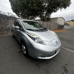 Nissan Leaf 2012