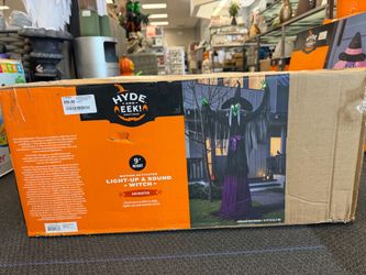 Halloween Prop, Towering Witch, 8 ft – Hyde & EEK! Boutique