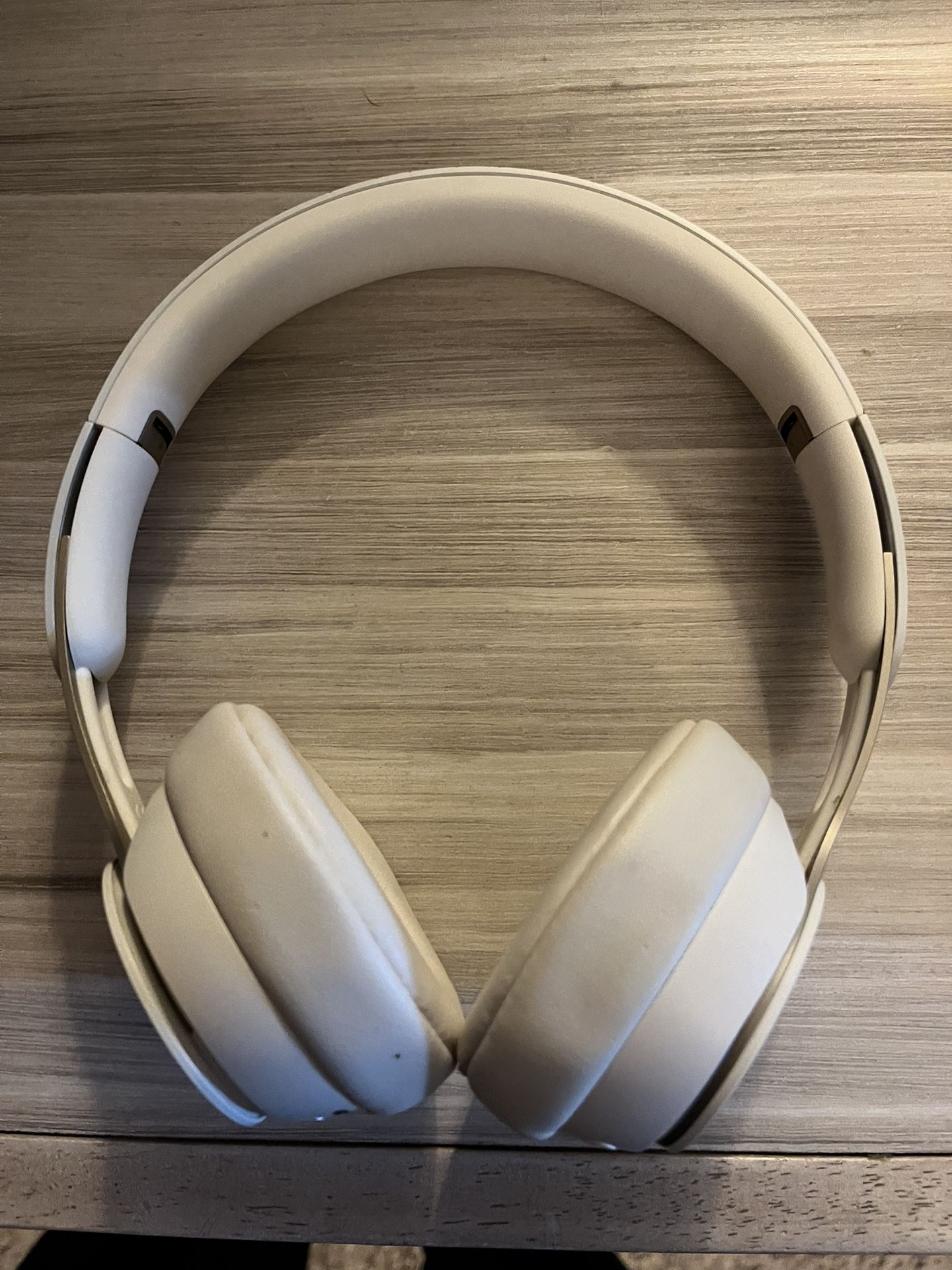 2019 Beats Solo Pro