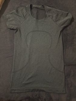 Lululemon Short Sleeve Athletic Top