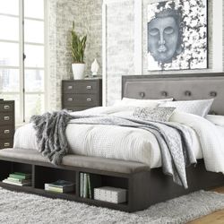 Hyndell Dark Brown-Gray Storage Panel Bedroom Set


