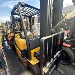 Yale Forklift 3 Stages 5500 Lbs 