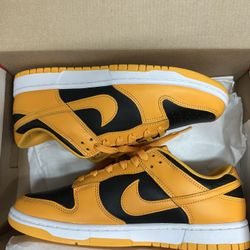 DS NIKE DUNK GOLDENROD 