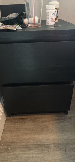 Bedroom set