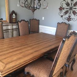 Hooker Farmhouse style Dining Room Table