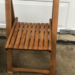 wooden folding chair 