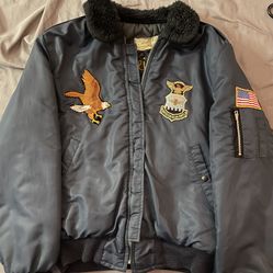 USA Air Force Jacket With Patches And Fur Inside.