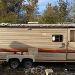 1985 Travel Trailer By Kit 28ft