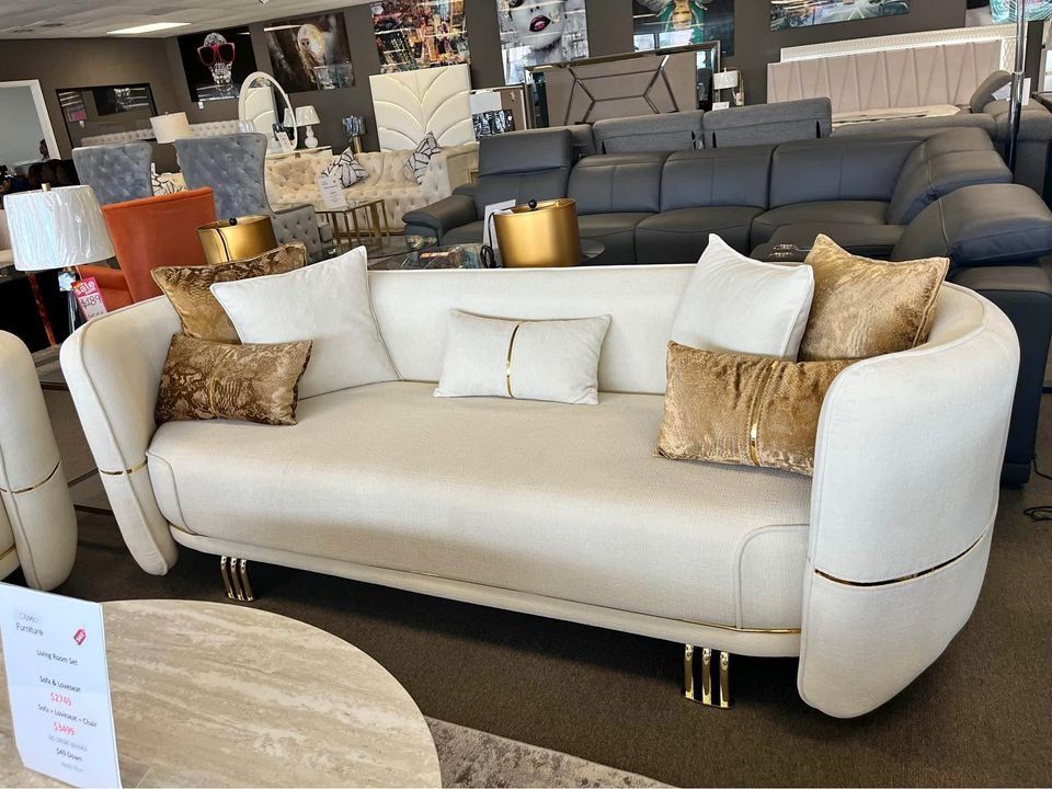 Loveseats,sofas,Sameday Delivery 🚚 