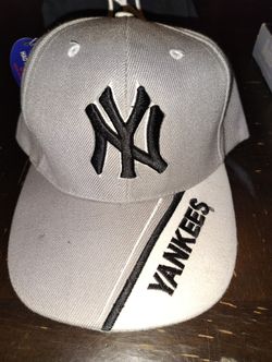 NEW YORK YANKEES HAT $5.00 