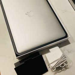 Macbook Pro 15” Retina Display 1TB / 16GB 2.6GHz Intel Core i7 NVIDIA Graphics Brand New Battery (2014)