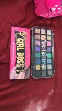 Makeup glam glitters and girl boss eye shadow