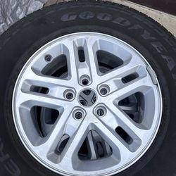 Jeep Grand Cherokee 2022 2023 2024 2025 17" OEM