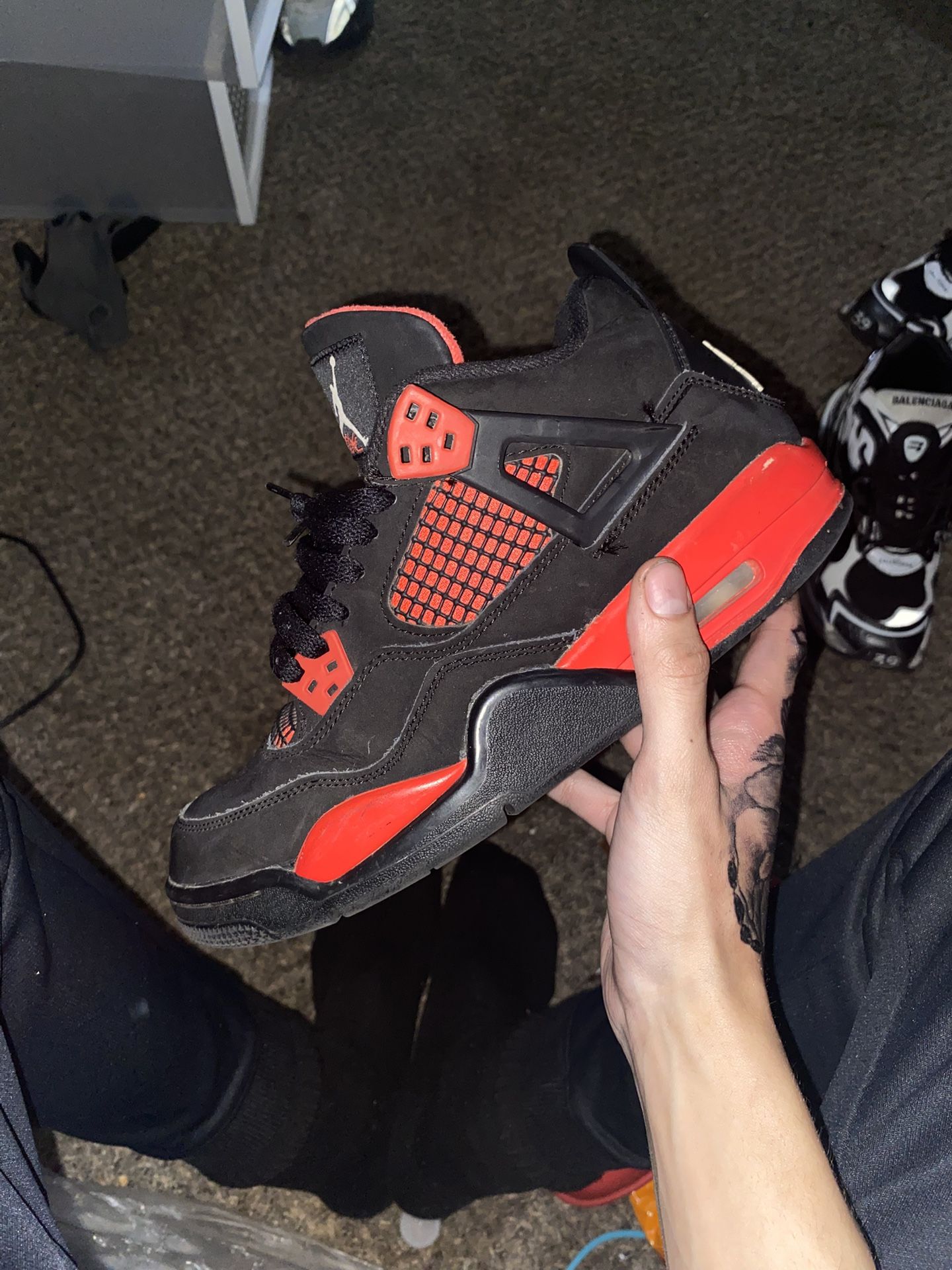 Jordan 4 Red Thunders