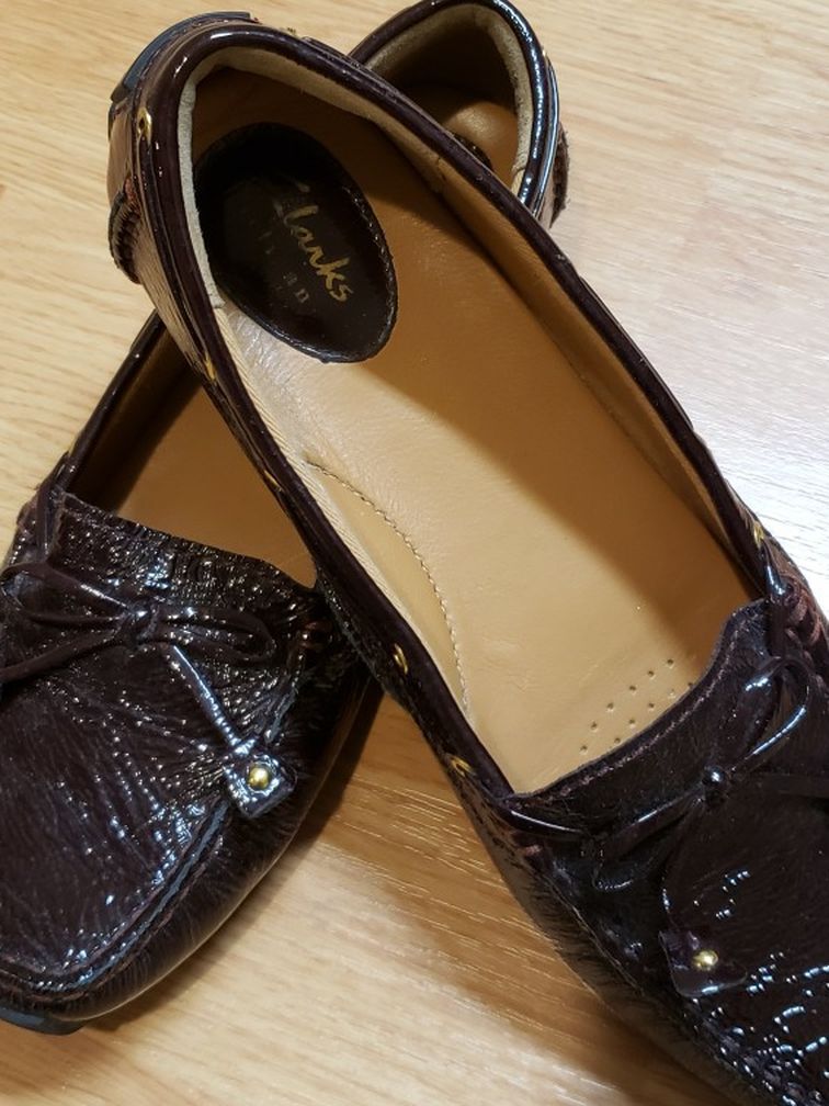 womens flat clarks shoes 26103572 artisan