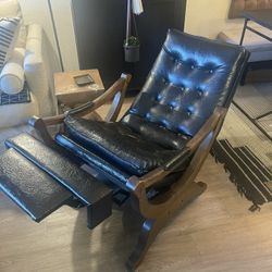Black Recliner 