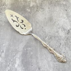 Vtg International Silverplate Flatware Pie Cake Server Interlude c1971