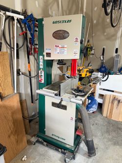 Grizzly industrial bandsaw