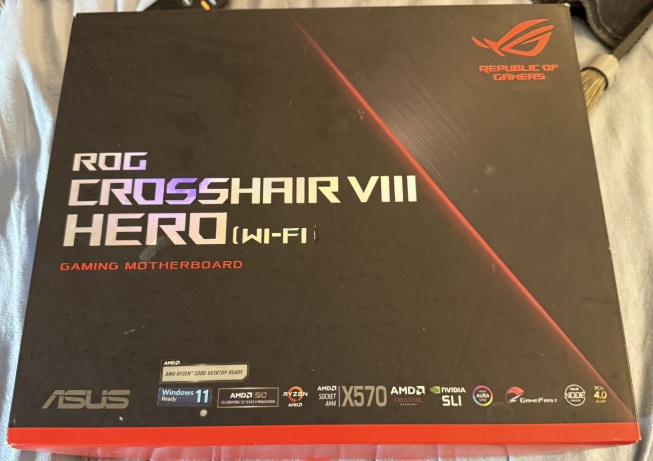 ROG Crosshair Hero VIII (WiFi)
