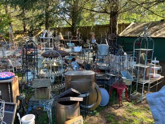 Vintage Garden Decor