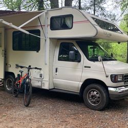 Tioga  RV class C Ford e350 65K Milles 