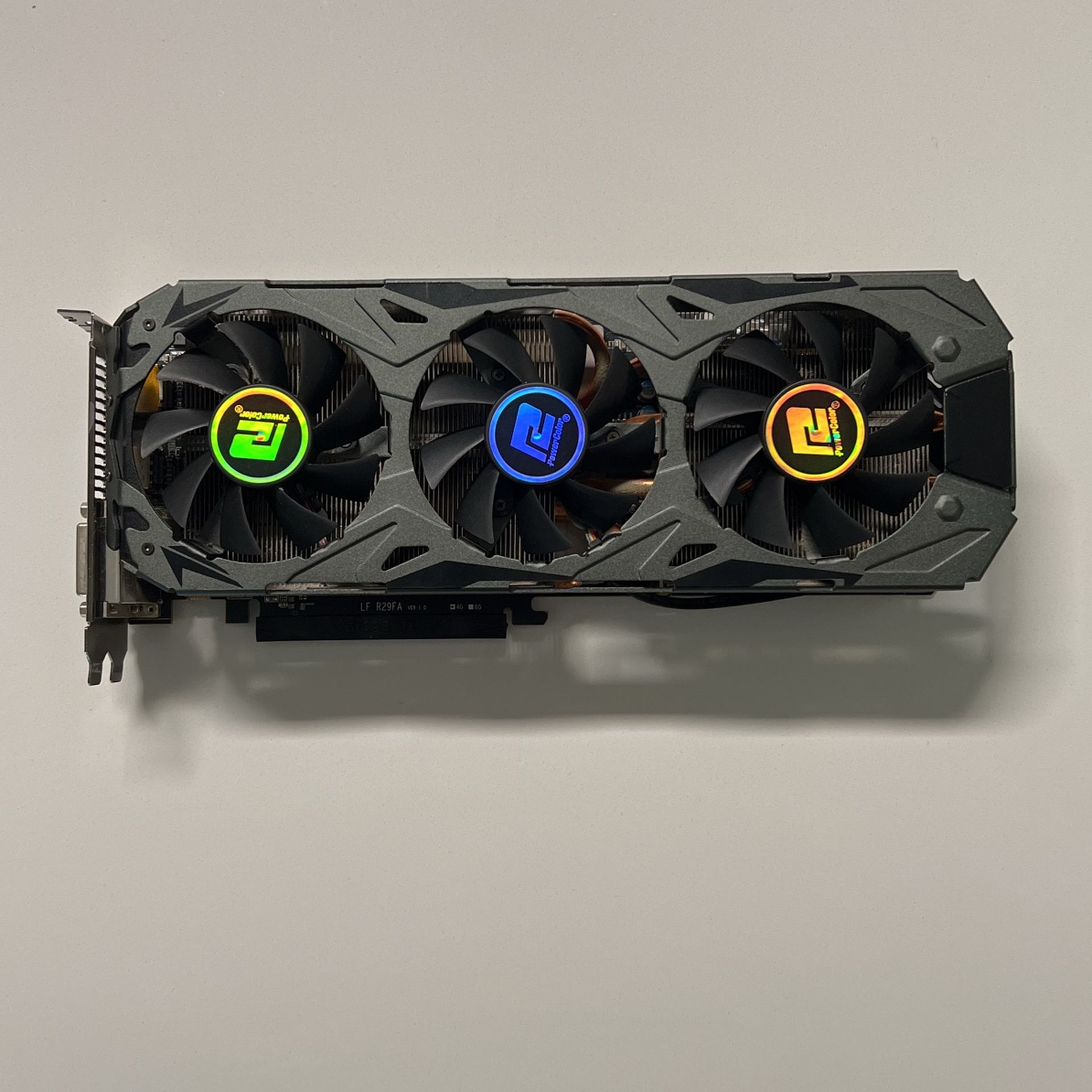 Radeon R9 290x by Power Color