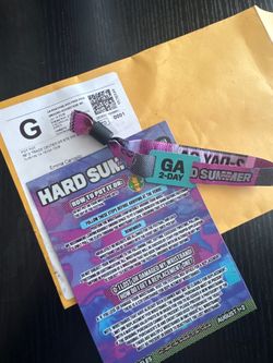 Hard summer wristband