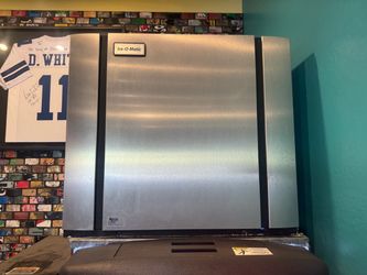 Restaurant ice machine deep cleaning/maintenance