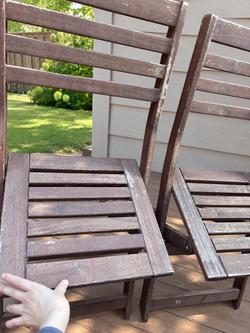 Set of 2 Solid Wood Folding Chairs – Patio / Dining / Balcony Chairs