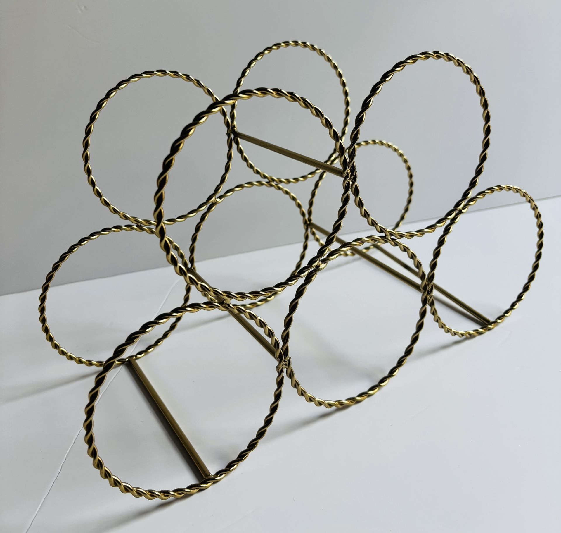 5 Wine Bottles Gold Metal Rack