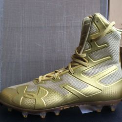 Under armour highlight cleats size outlet 13