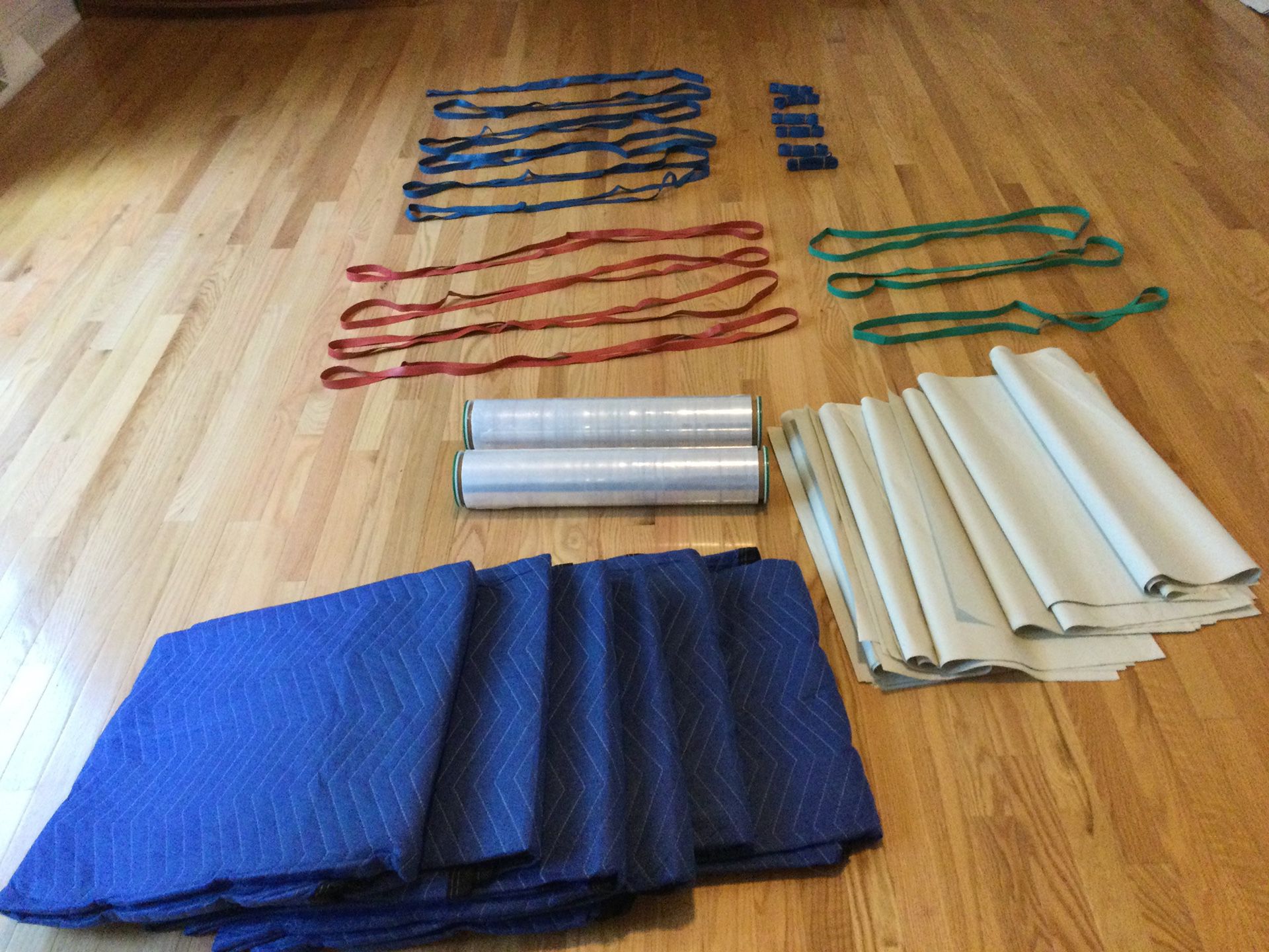 Moving Blankets, Stretch Wraps, Large Rubber Moving Band