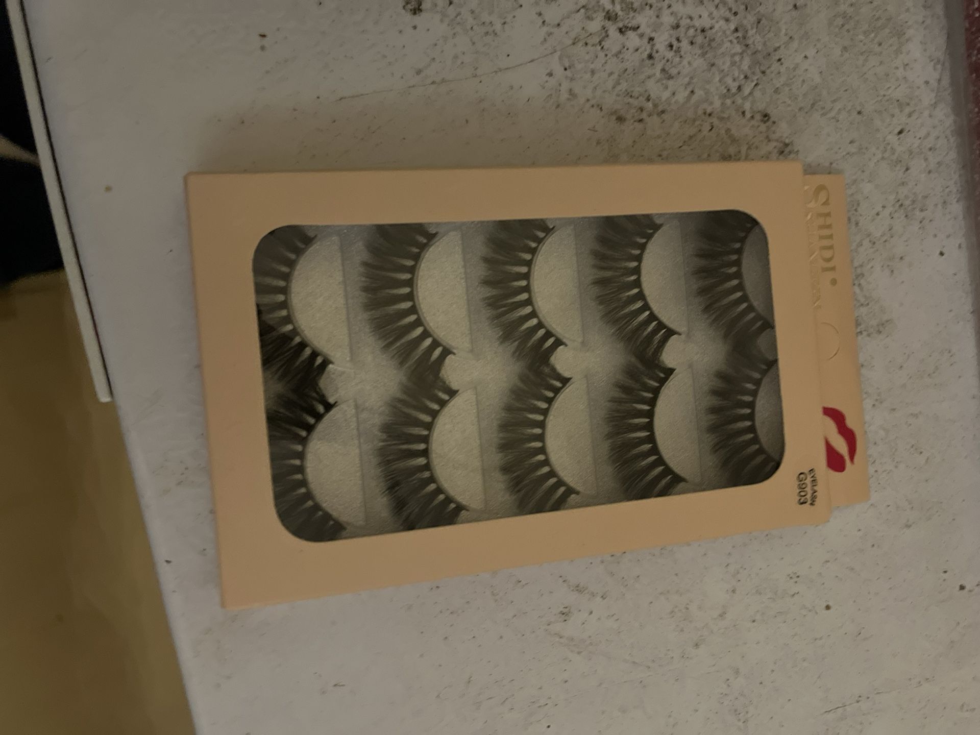 Eyelashes