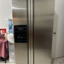 Kitchen Aid Superba Refrigerator 