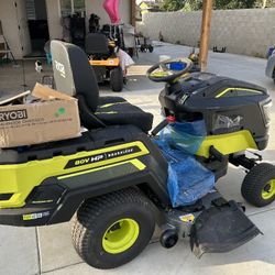 RYOBI
80V HP Brushless 46 in. Battery Electric Cordless Riding Lawn Tractor with (3) 80V 10Ah Batteries and Charger
