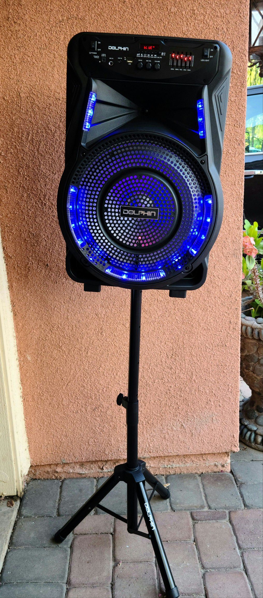 New Dolphin 15" subwoofer rechargeable Trolley speaker Bluetooth usb, sd card, fm radio, aux, microphone and stand