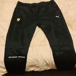 Puma x Ferrari Race Sweats - XL (Negotiable)