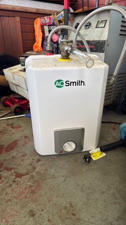 Water pump heater